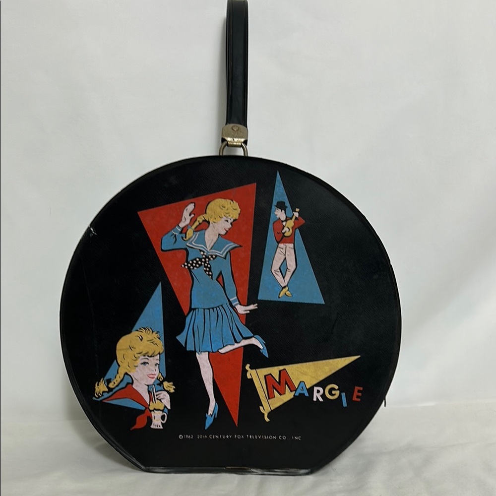 1962 Margie Black Round Hardcover Handbag Zipper Closure Vintage 20th Century TV